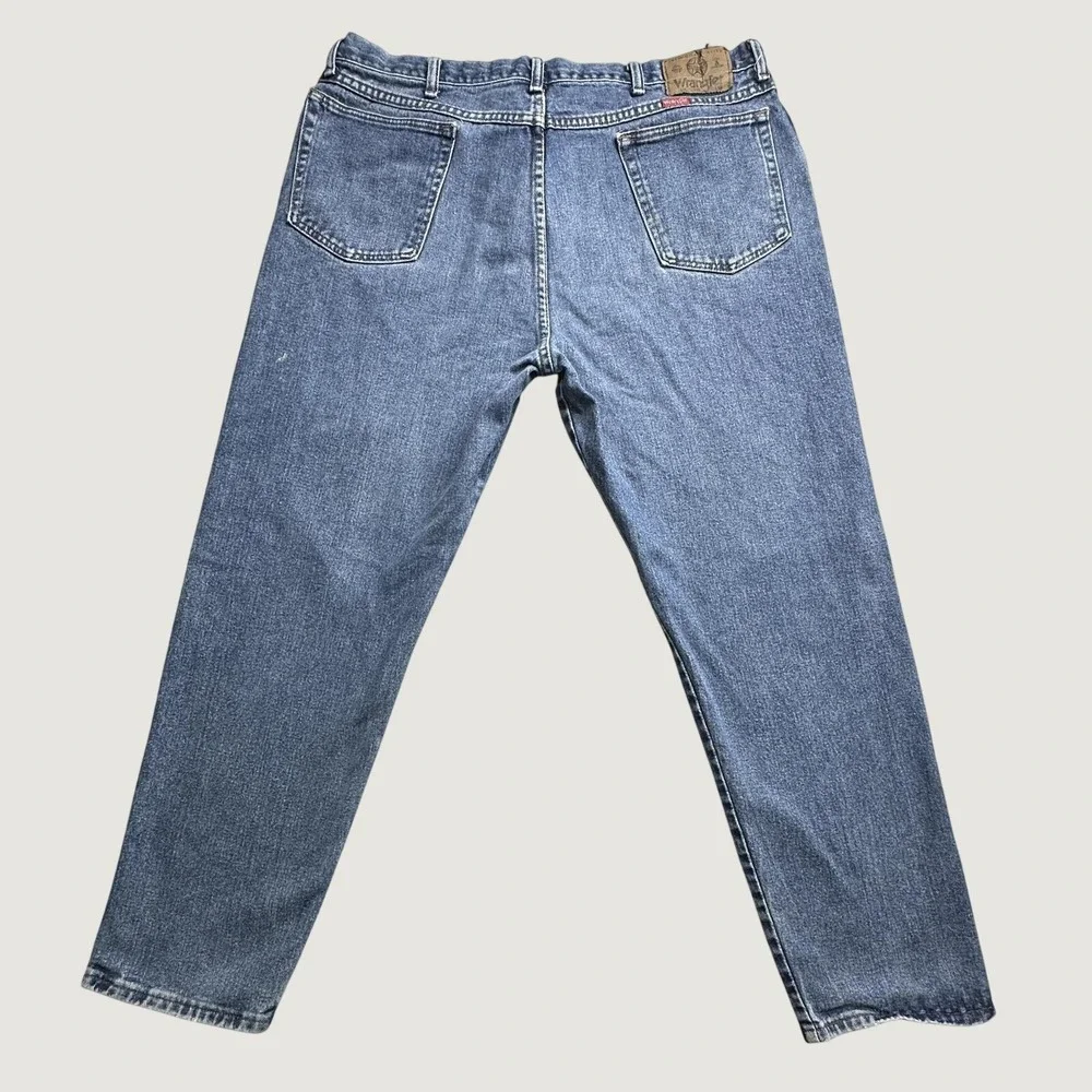 Wrangler Jeans Mens 39x27 Blue Authentics Relaxed Distressed Medium Wash Denim